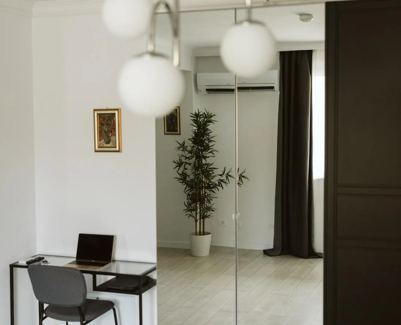 Parliament City Studios Bukurešť
