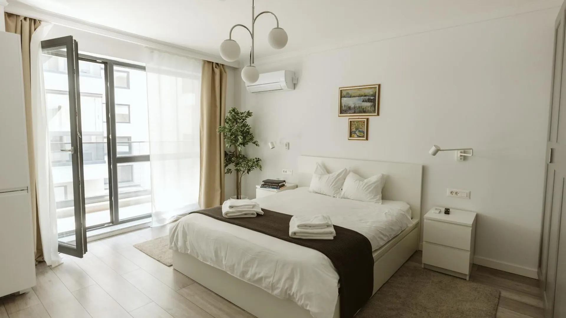 Apartment Parliament City Studios Bucharest Romania